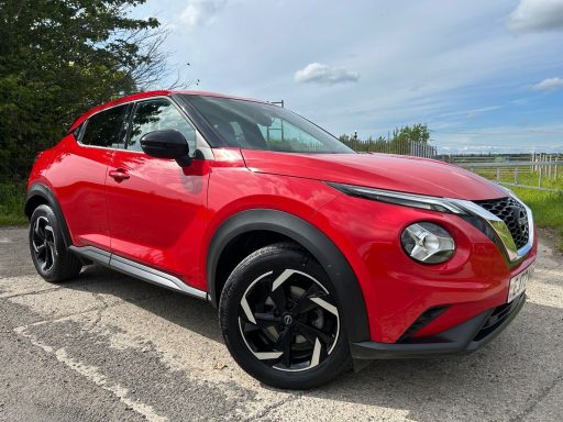 NISSAN JUKE 1.0 DIG-T N-Connecta SUV 5dr Petrol DCT Auto Euro 6 (s/s) (114 ps)